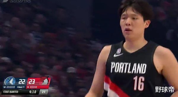 镕盛配资 杨瀚森NBA正式首秀得到2分！那当年的姚明和易建联，表现如何？